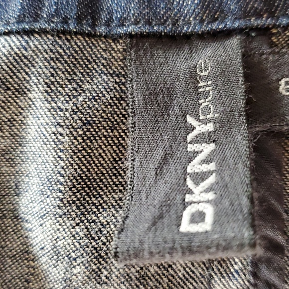 DKNYpure Dark Blue Denim Jean Jacket/Blazer Size 6 EUC - Picture 2 of 12